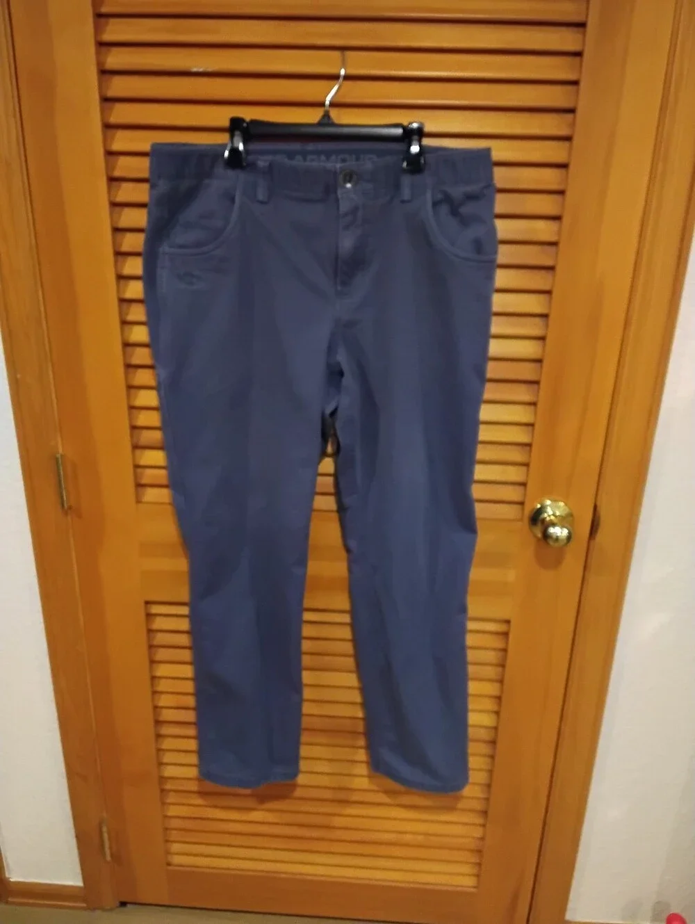 USED Under Armour Blue 98% Cotton Pants 34/32